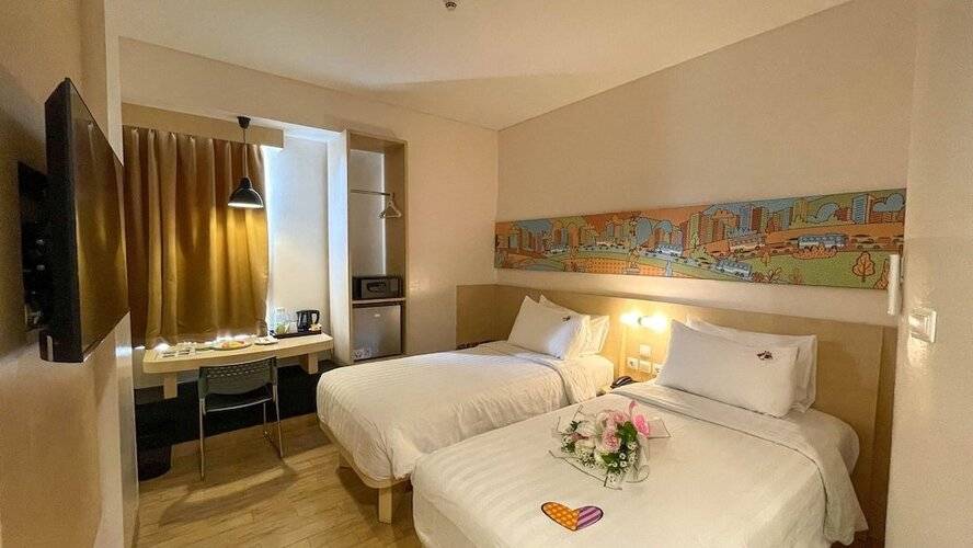 Maxonehotels Premier Melawai