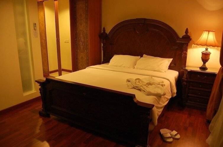 Arimbi Pejaten Suites