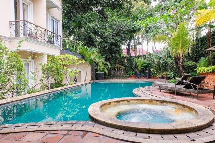 Artotel Casa Hangtuah