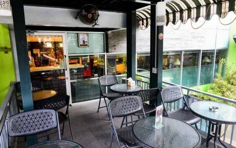 Bamboo Inn Hotel & Cafe