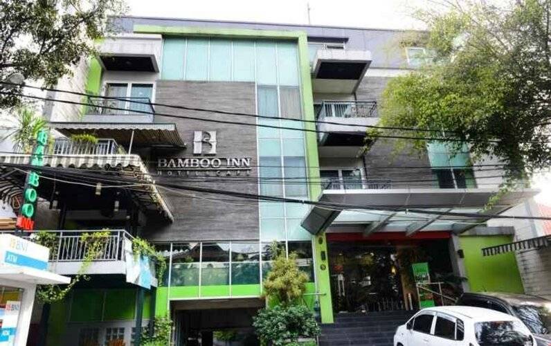 Bamboo Inn Hotel & Cafe