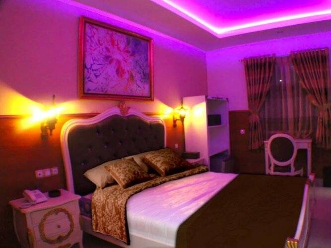 Grand Batik Inn