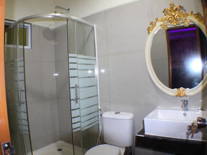 Grand Batik Inn