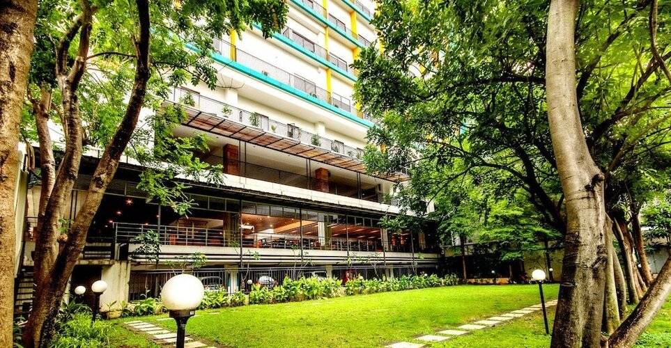 Gren Alia Jakarta Hotel
