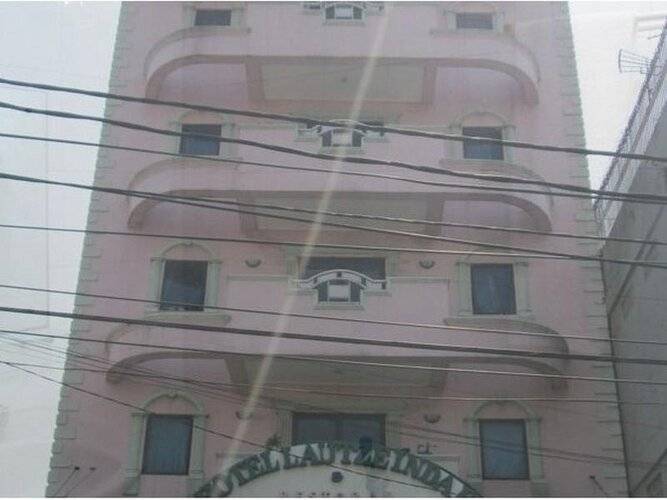 Hotel Lautze Indah