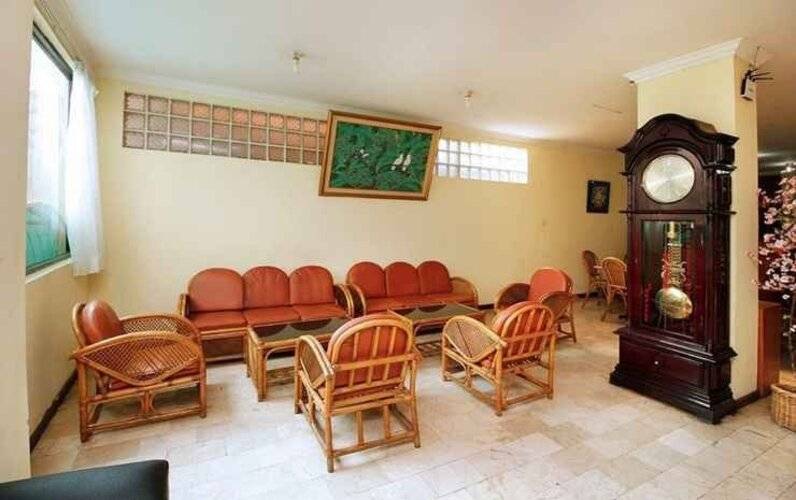 Hotel Lautze Indah