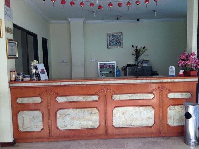 Hotel Lautze Indah