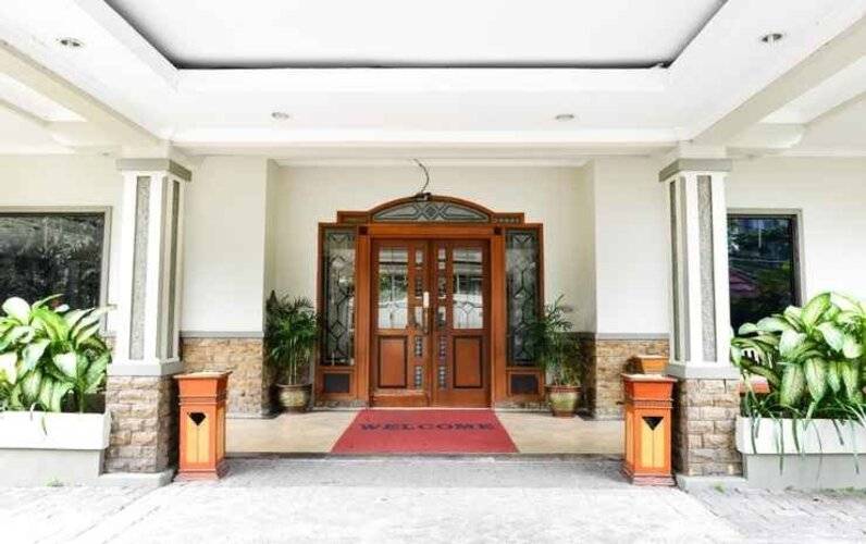 Hotel Mega Proklamasi