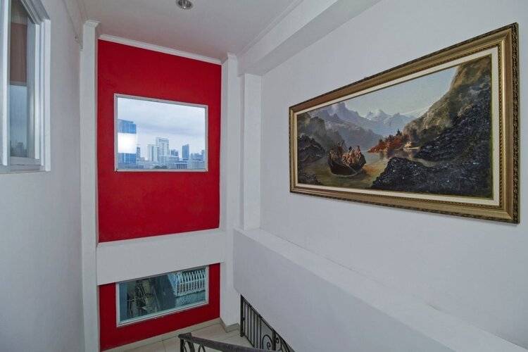 Reddoorz Plus @ Guntur Raya Setiabudi