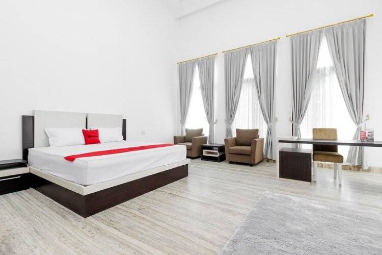 Reddoorz Premium @ Gandaria Jagakarsa