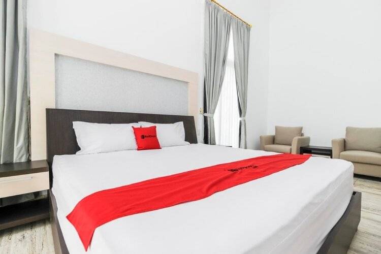 Reddoorz Premium @ Gandaria Jagakarsa
