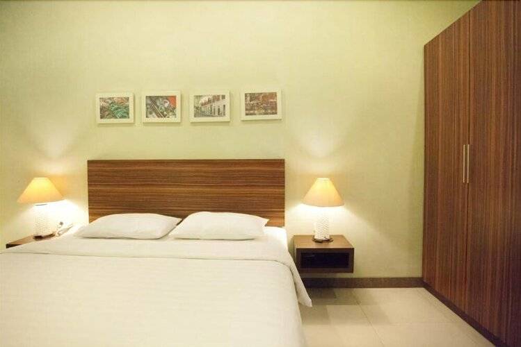 Studio One Hotel