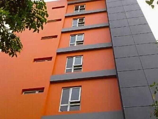 Studio One Hotel