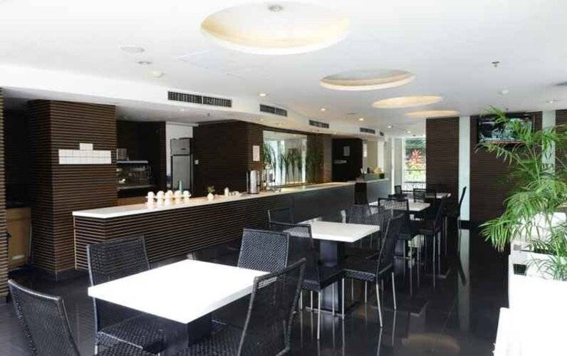 Studio One Hotel
