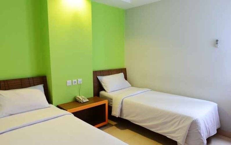 Studio One Hotel