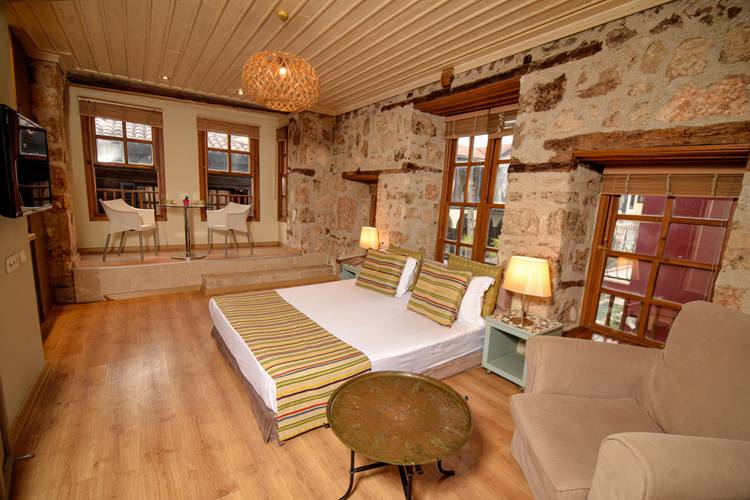 Gazetta Suite Boutique