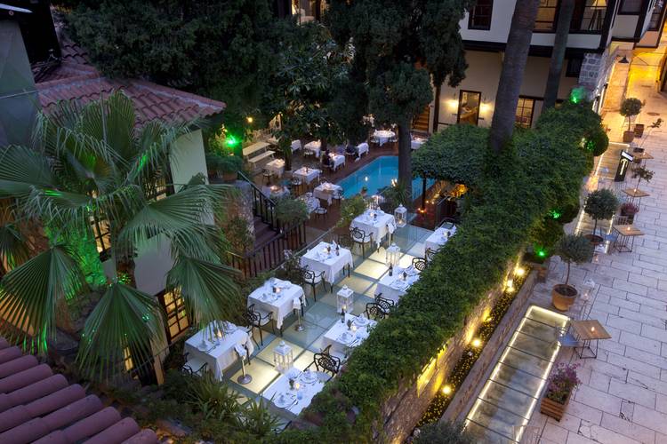 Gazetta Suite Boutique