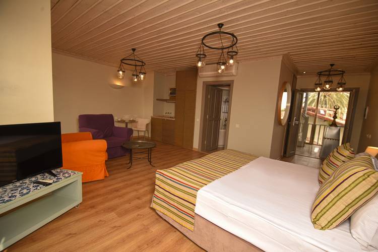 Gazetta Suite Boutique