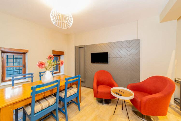 Gazetta Suite Boutique