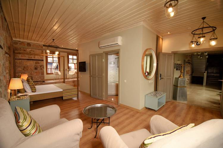 Gazetta Suite Boutique