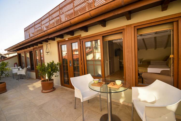 Gazetta Suite Boutique