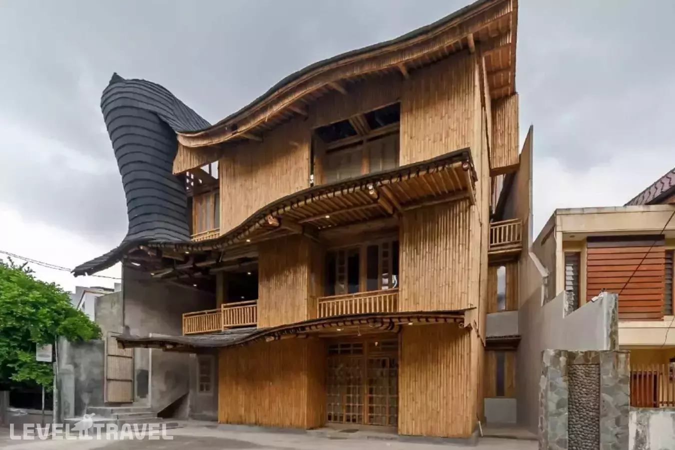 Urbanview Hotel Ta-Ke Blok M