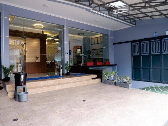Yufi Syariah Hotel