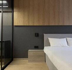 $item['hotel']['name']