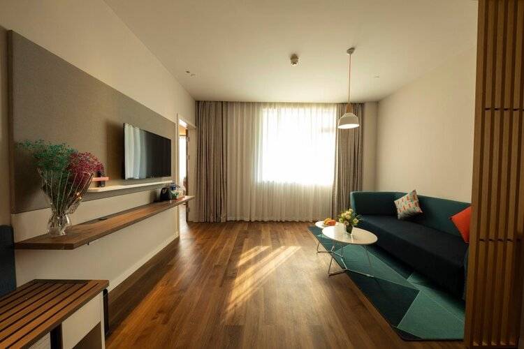Holiday Inn Express Shanghai Jiading New City, An Ihg Hotel