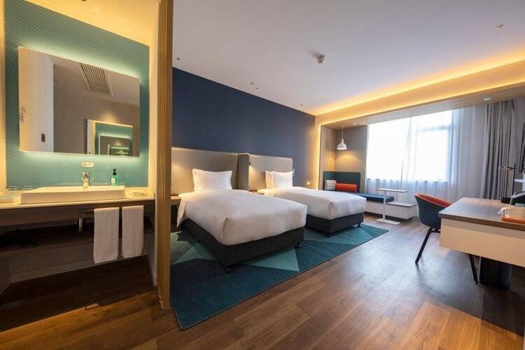 Holiday Inn Express Shanghai Jiading New City, An Ihg Hotel