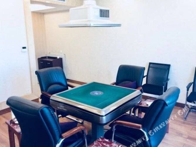 Shanghai Fuyue Hotel