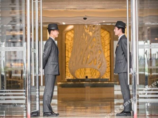 Shanghai Fuyue Hotel