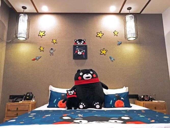 Shanghai Linyin Holiday Hotel