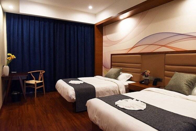 Shanghai Linyin Holiday Hotel