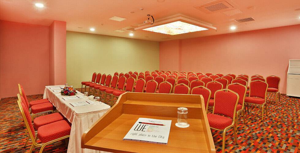 Mayi Hotel
