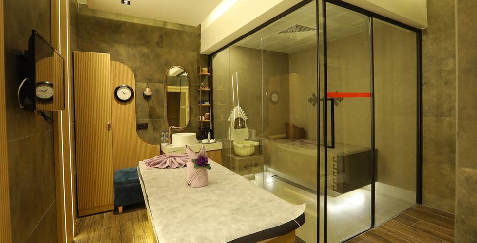 Mayi Hotel
