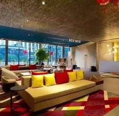 $item['hotel']['name']
