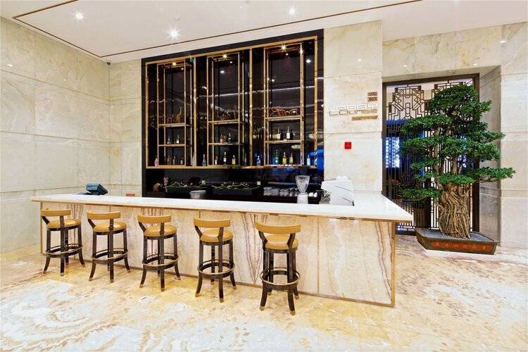 Shanghai Royal Garden Hotel