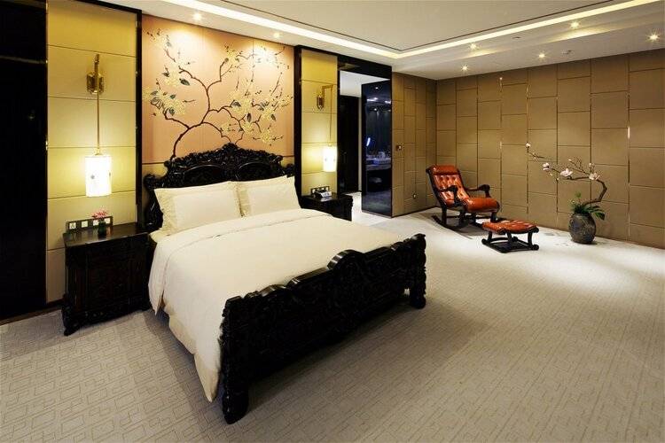 Shanghai Royal Garden Hotel