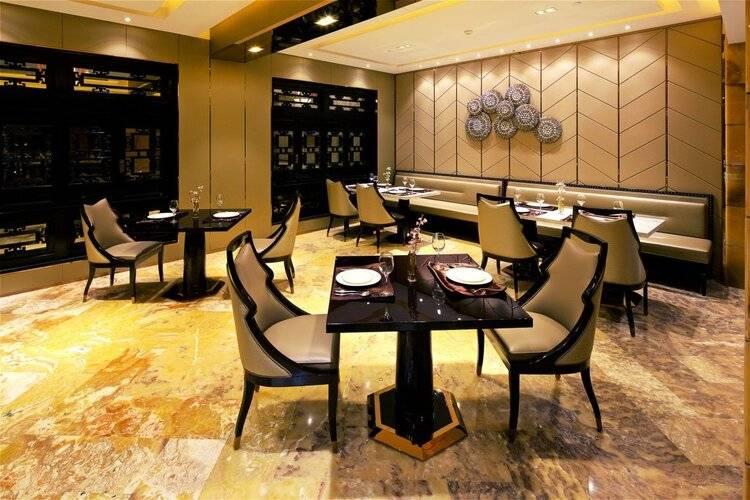 Shanghai Royal Garden Hotel