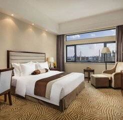 $item['hotel']['name']