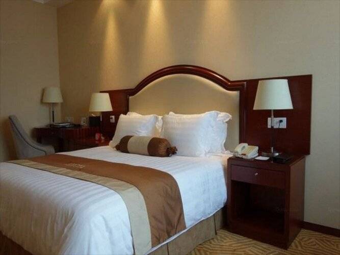 Shanghai Paradise Hotel