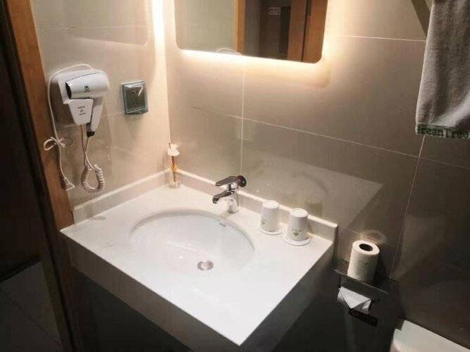 Greentree Inn Shanghai Jinshan District Wanda Plaz