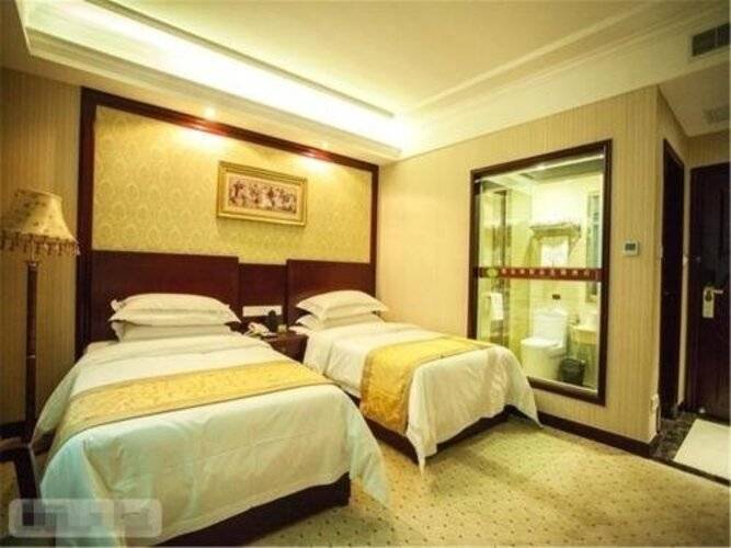 Vienna Hotel Shanghai Hongqiao Huaxin Road