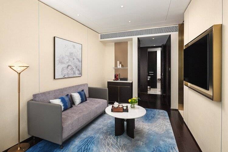 Hualuxe Shanghai Changfeng Park, An Ihg Hotel