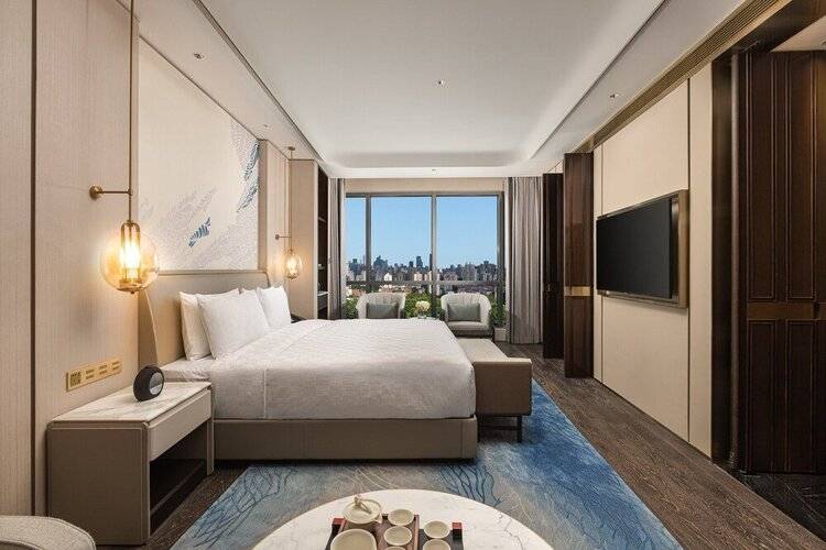 Hualuxe Shanghai Changfeng Park, An Ihg Hotel