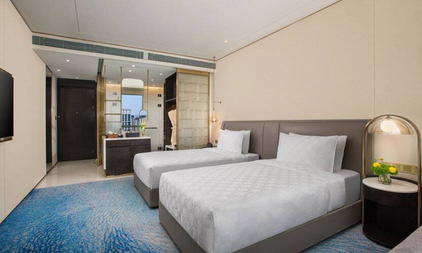 Hualuxe Shanghai Changfeng Park, An Ihg Hotel
