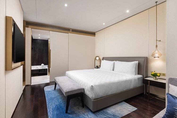 Hualuxe Shanghai Changfeng Park, An Ihg Hotel