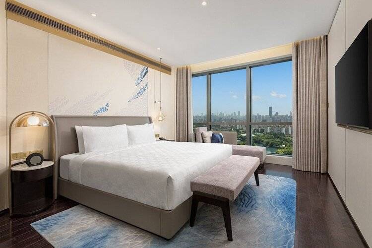 Hualuxe Shanghai Changfeng Park, An Ihg Hotel