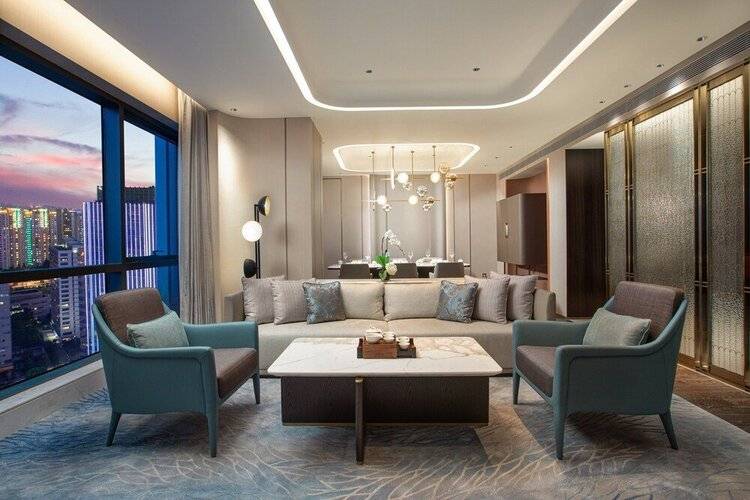 Hualuxe Shanghai Changfeng Park, An Ihg Hotel